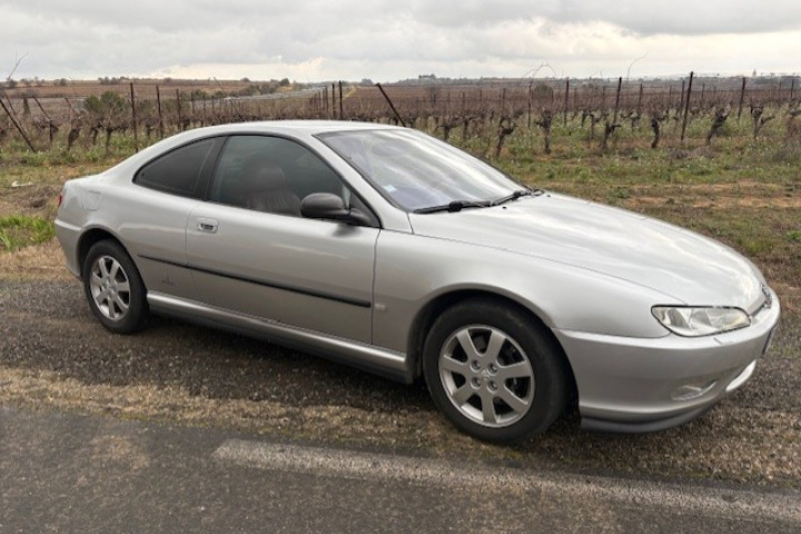 PEUGEOT 406 COUPE
