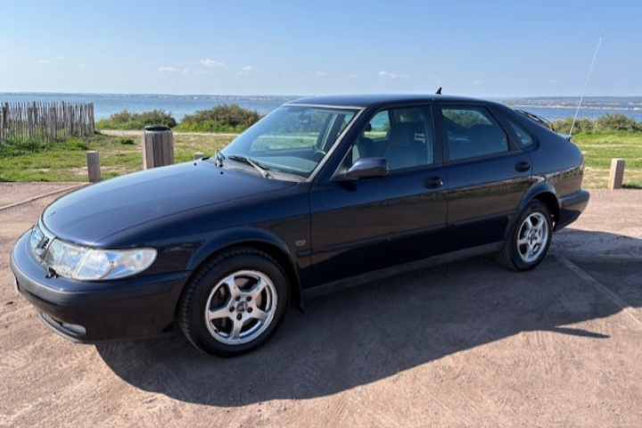 SAAB 9-3